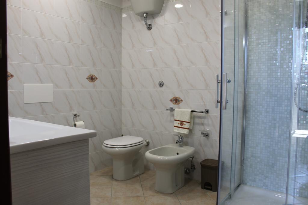 Artemide Villa อาเจโรลา ภายนอก รูปภาพ