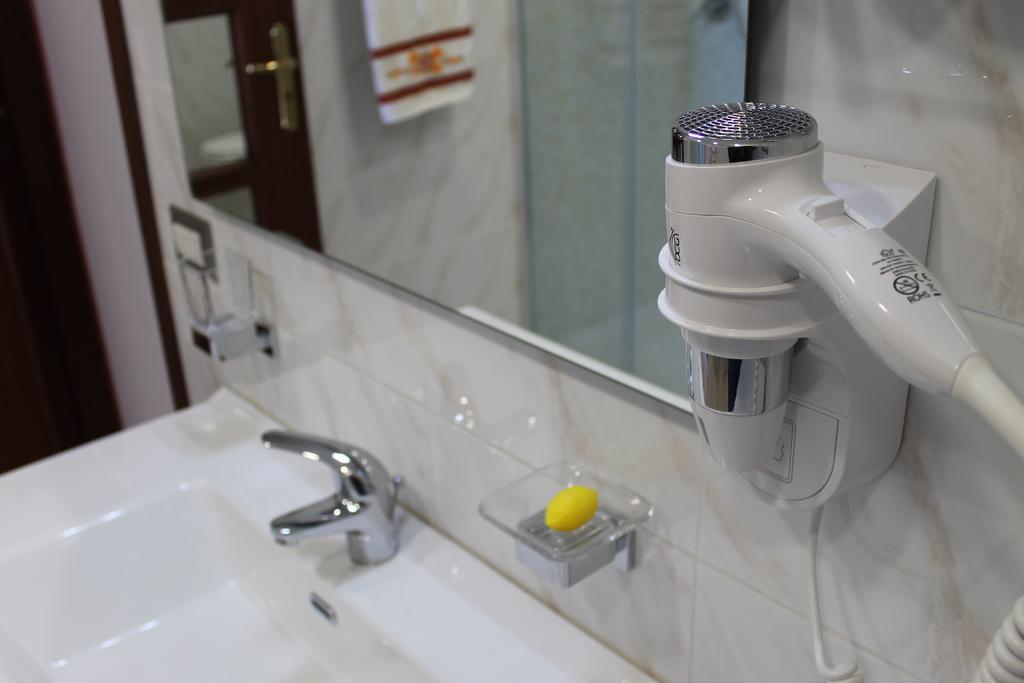 Artemide Villa อาเจโรลา ภายนอก รูปภาพ