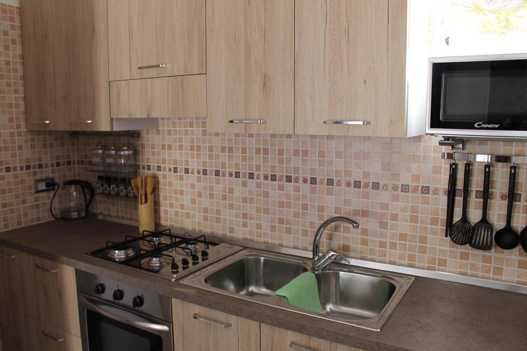Artemide Villa อาเจโรลา ภายนอก รูปภาพ